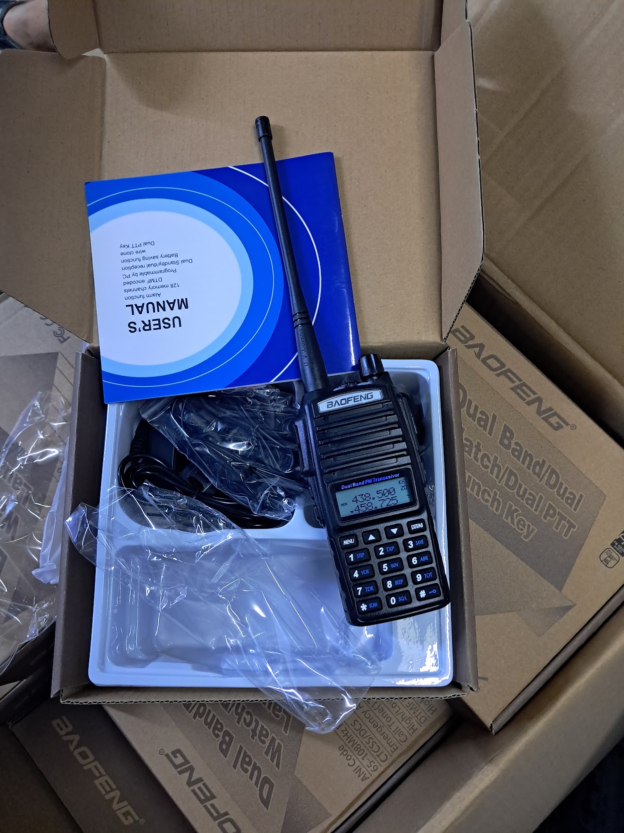 Baofeng UV-82 Walkie Talkie 24 Pieces