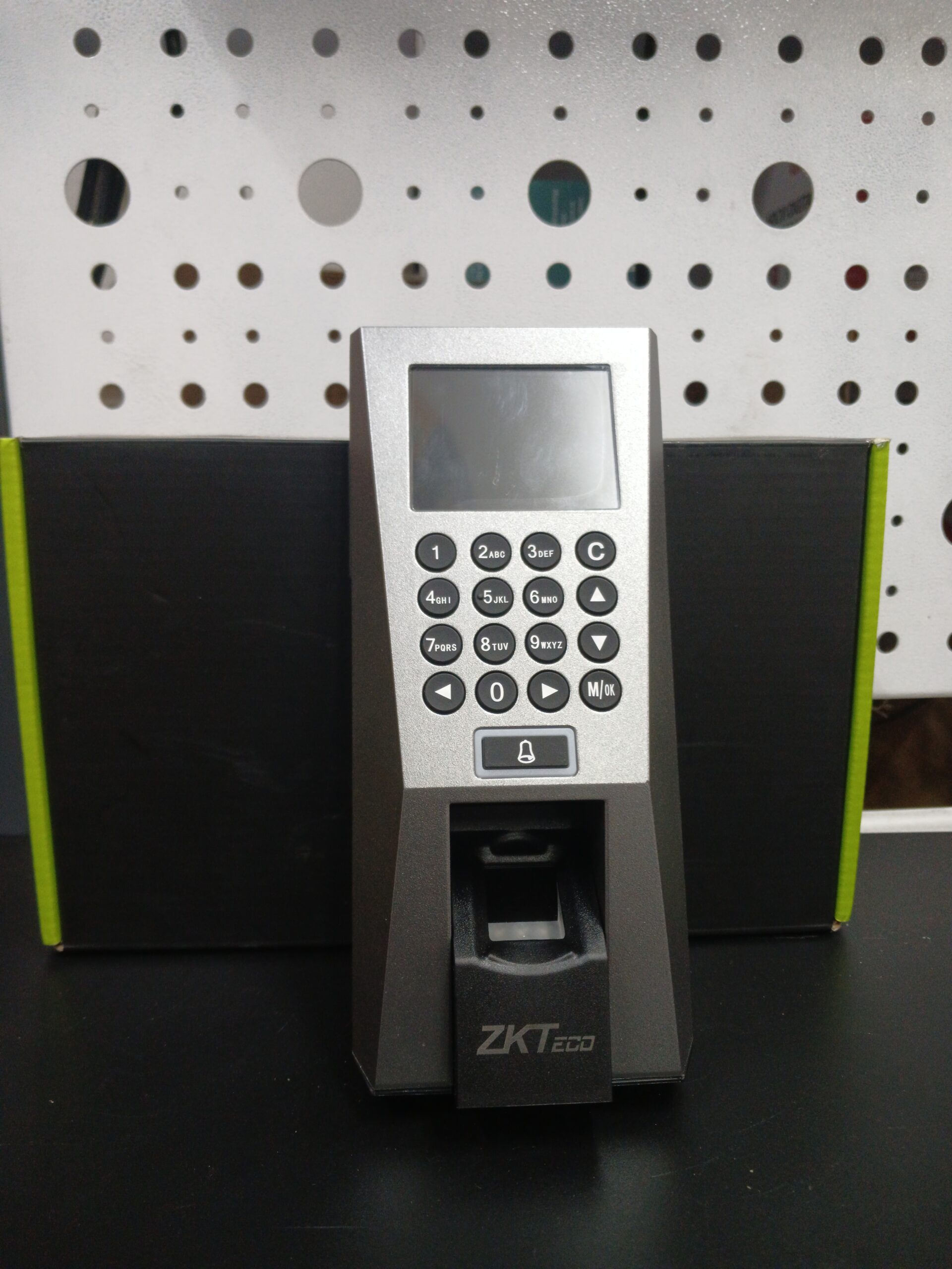 ZKTeco F18 Access Control 3 in 1